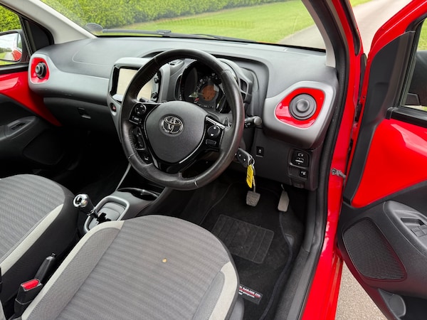 Used Toyota AYGO 2019 for sale - 74803190: Photo 13