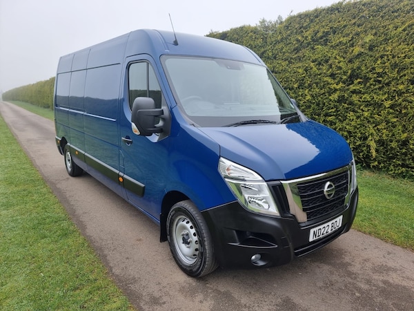 Used Nissan Interstar 2022 for sale - 74151383: Photo 1