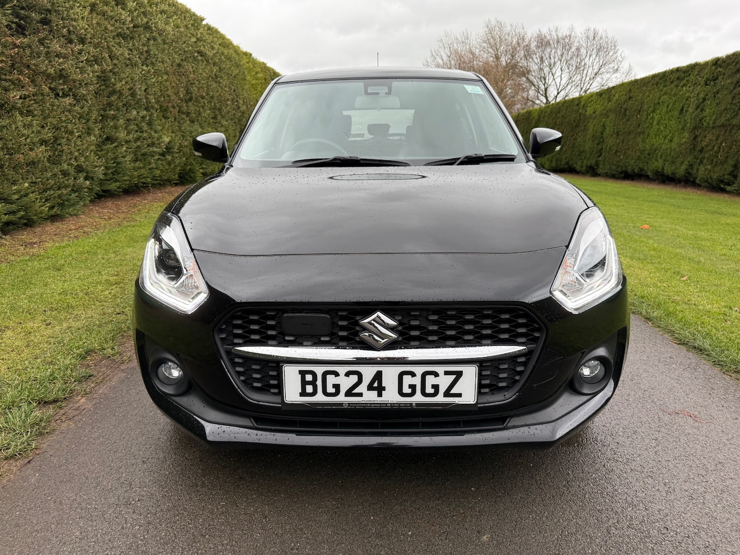 Used Suzuki Swift 2024 for sale - 76763285: Photo 2