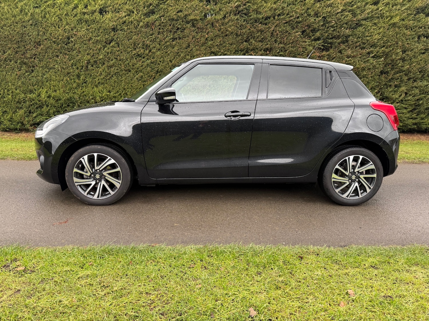 Used Suzuki Swift 2024 for sale - 76763285: Photo 5