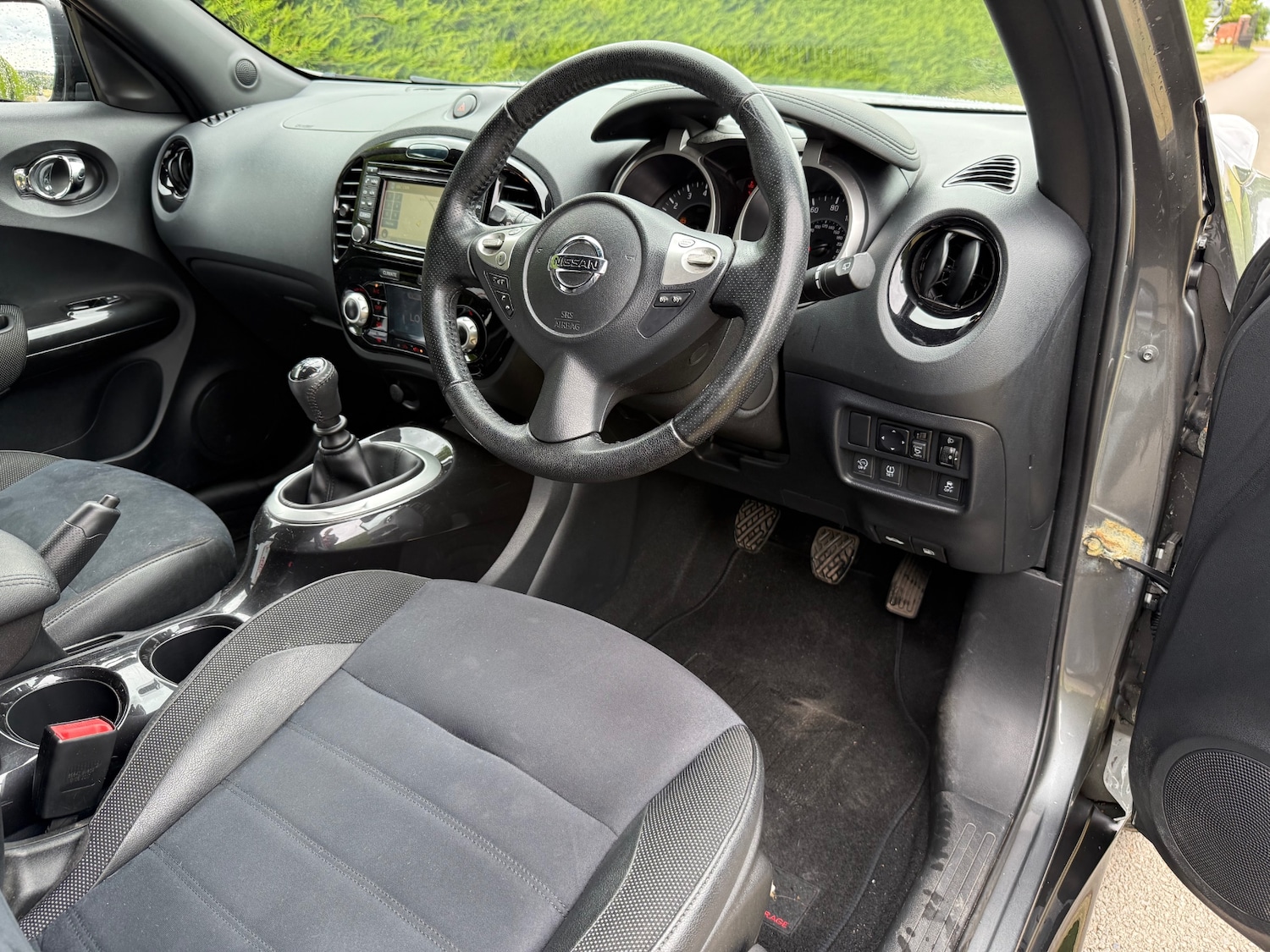 Nissan Juke 1.2 DiG-T N-Connecta 5dr