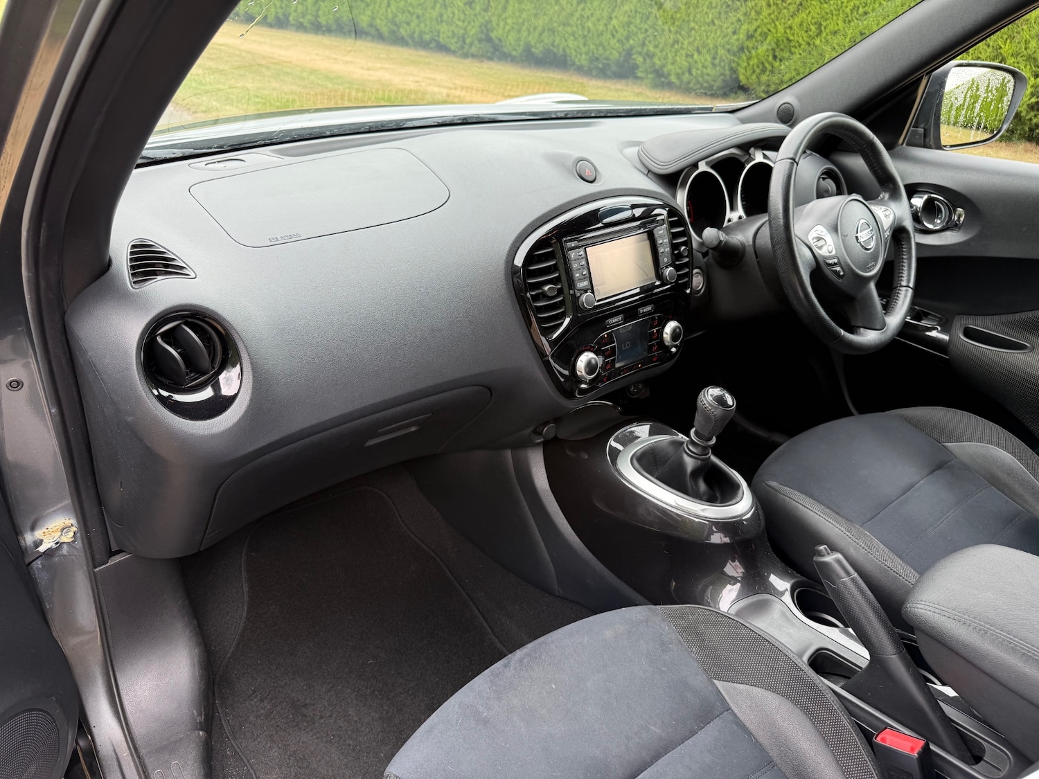 Nissan Juke 1.2 DiG-T N-Connecta 5dr