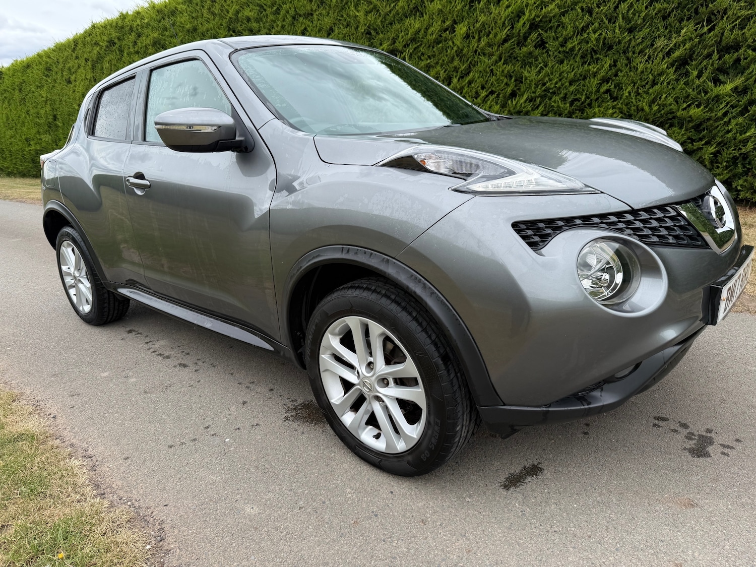 Nissan Juke 1.2 DiG-T N-Connecta 5dr