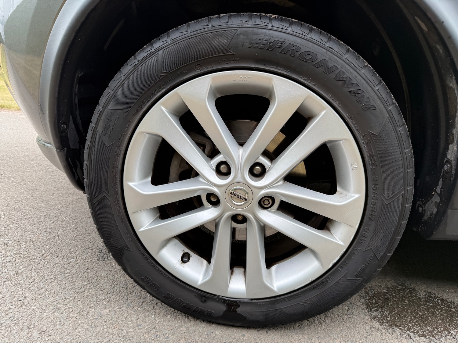 Nissan Juke 1.2 DiG-T N-Connecta 5dr