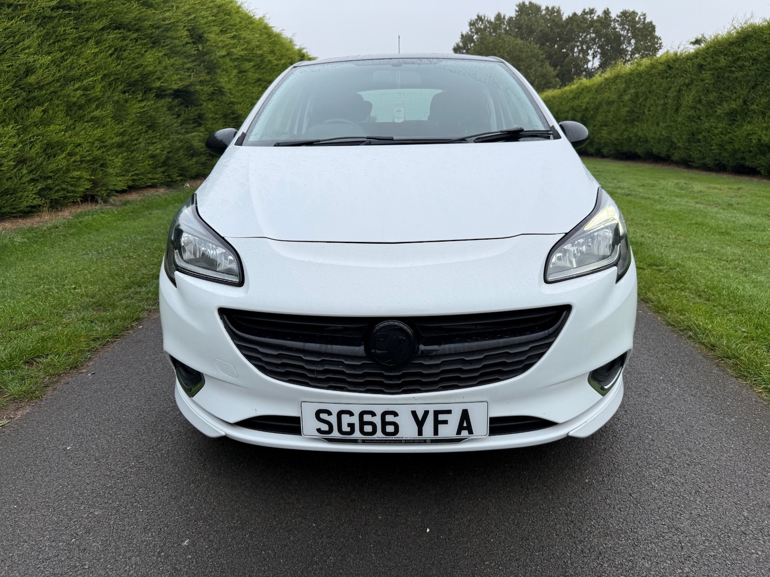 Used Vauxhall Corsa 2016 for sale - 76252415: Photo 2