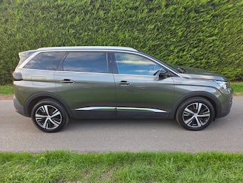 Used Peugeot 5008 2019 for sale - 79839493: Photo