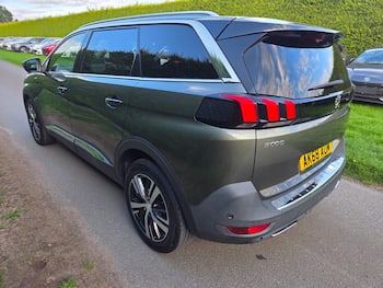 Used Peugeot 5008 2019 for sale - 79839493: Photo