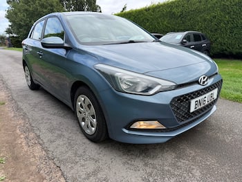 Used Hyundai i20 2016 for sale - 79812212: Photo