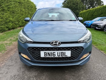 Used Hyundai i20 2016 for sale - 79812212: Photo