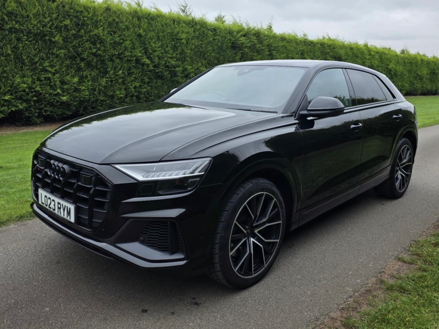 Used Audi Q8 2023 for sale - 76231947: Photo 3