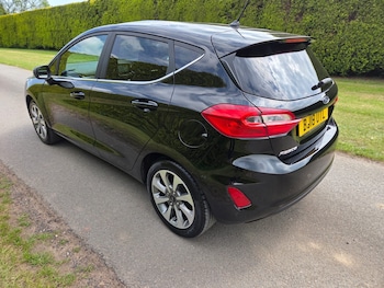 Used Ford Fiesta 2018 for sale - 78520755: Photo