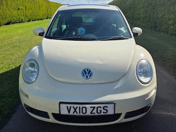 Used Volkswagen Beetle 2010 for sale - 78568796: Photo