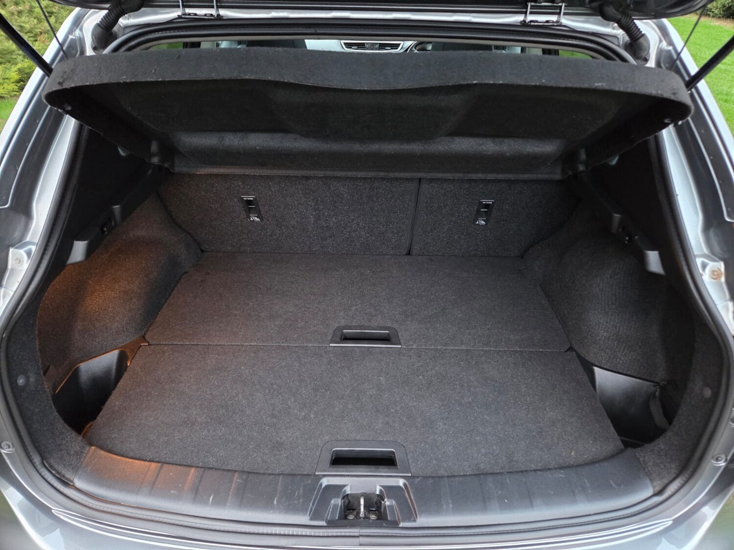 Used Nissan Qashqai 2015 for sale - 77743962: Photo 11