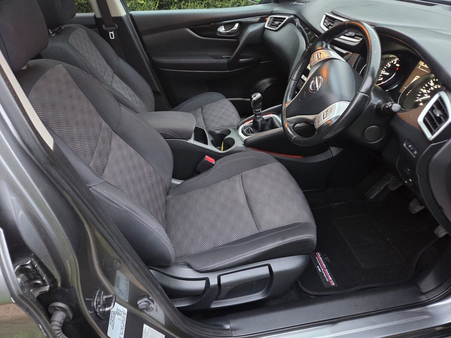 Used Nissan Qashqai 2015 for sale - 77743962: Photo 13