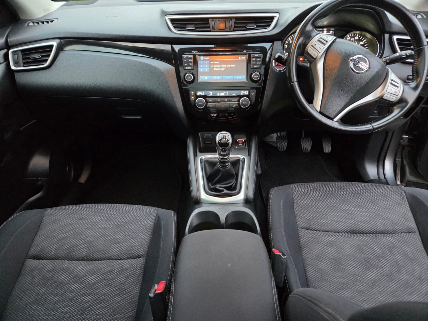 Used Nissan Qashqai 2015 for sale - 77743962: Photo 9