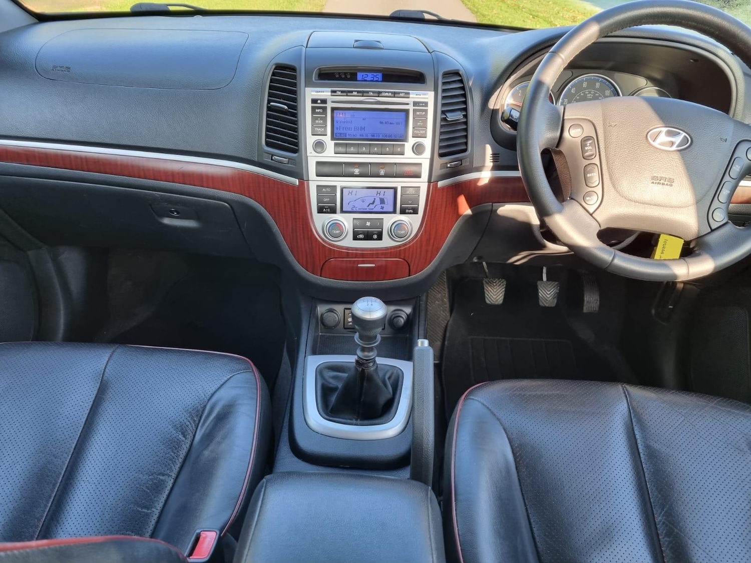 Used Hyundai Santa Fe 2010 for sale - 69359982: Photo 14