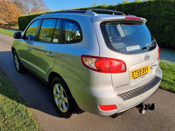 Used Hyundai Santa Fe 2010 for sale - 69359982: Photo 7