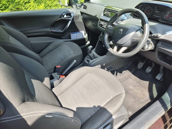 Used Peugeot 208 2013 for sale - 75283276: Photo 12