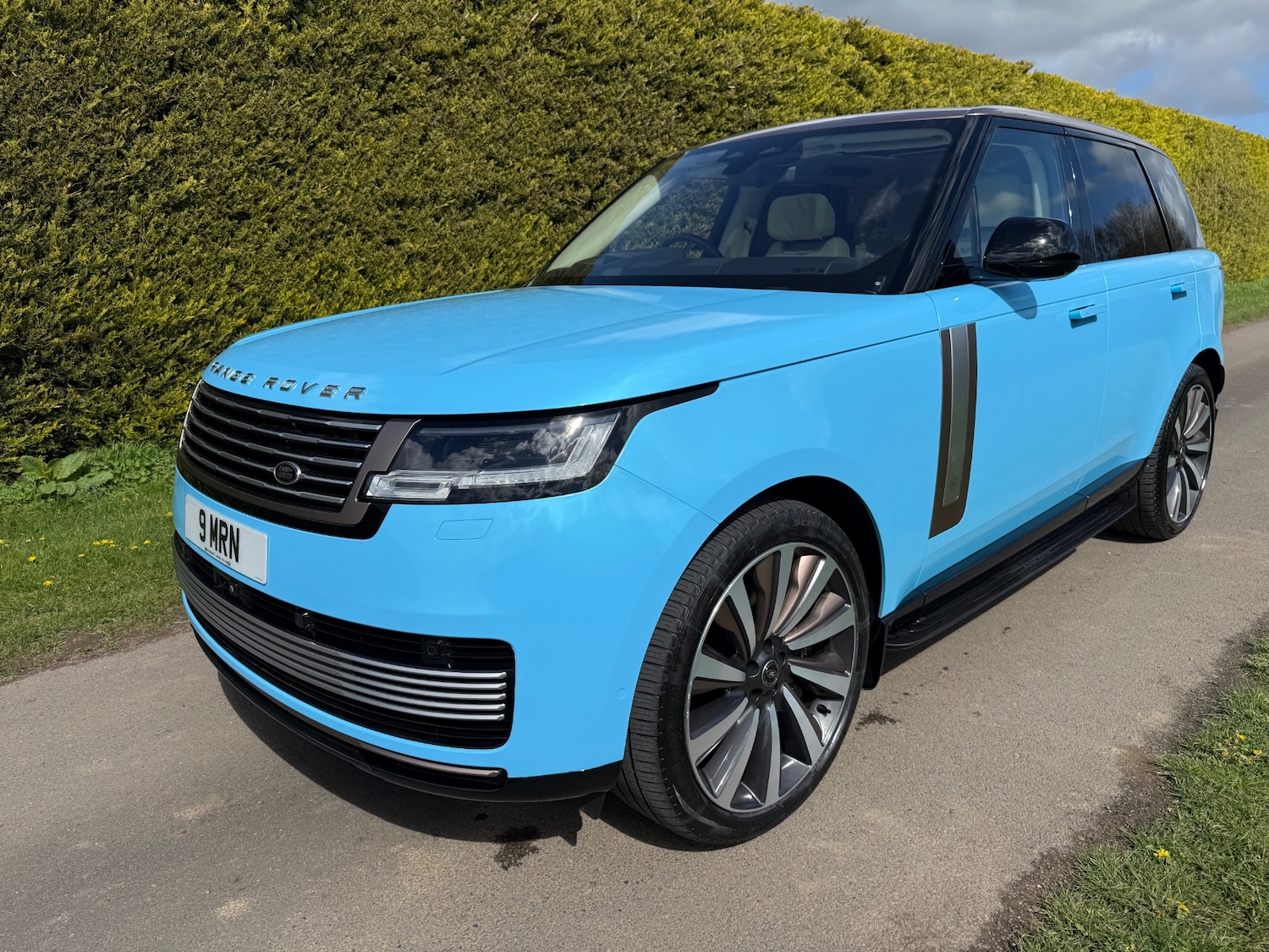 Land rover Range rover 4.4 P530 V8 SV 4dr Auto