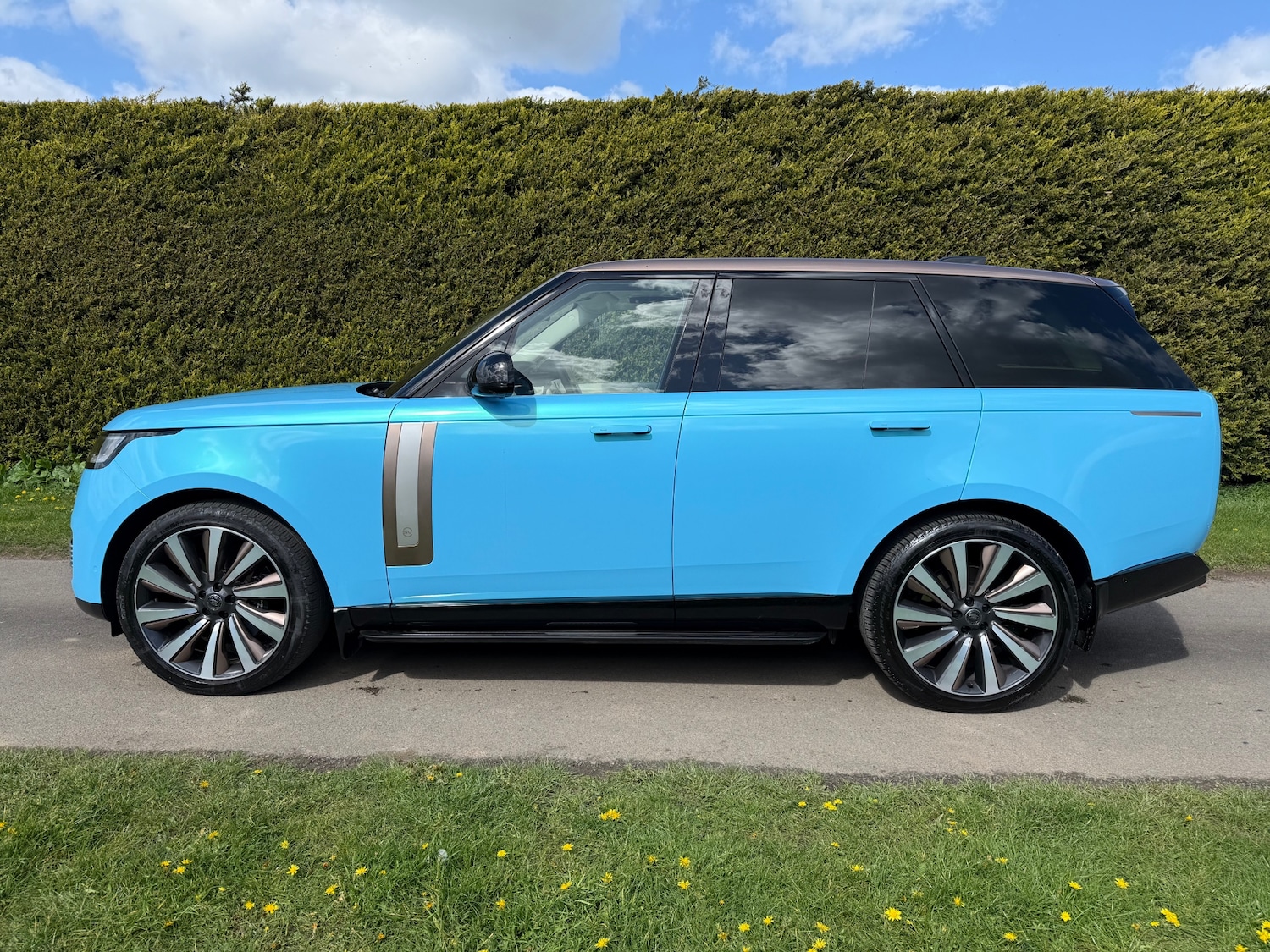 Land rover Range rover 4.4 P530 V8 SV 4dr Auto
