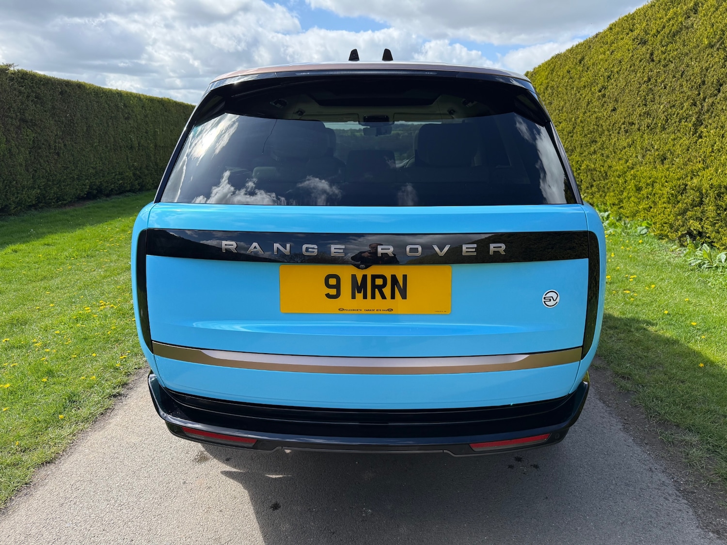 Land rover Range rover 4.4 P530 V8 SV 4dr Auto