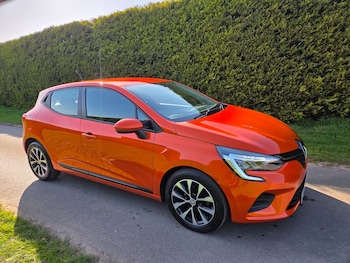 Renault Clio feature image