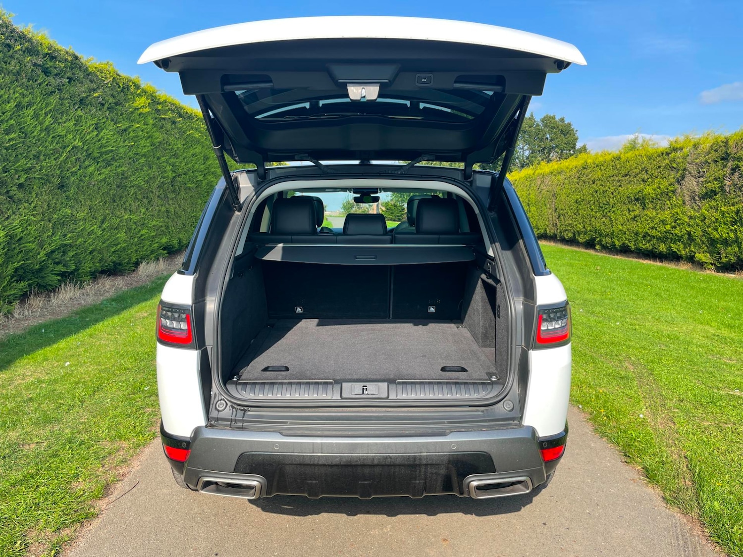 Used Land Rover Range Rover Sport 2019 for sale - 64181431: Photo 12