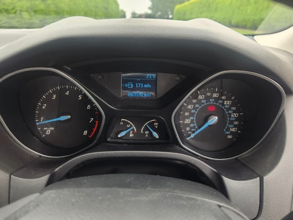 Used Ford Focus 2011 for sale - 75343592: Photo 14