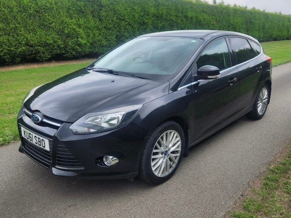 Used Ford Focus 2011 for sale - 75343592: Photo 4