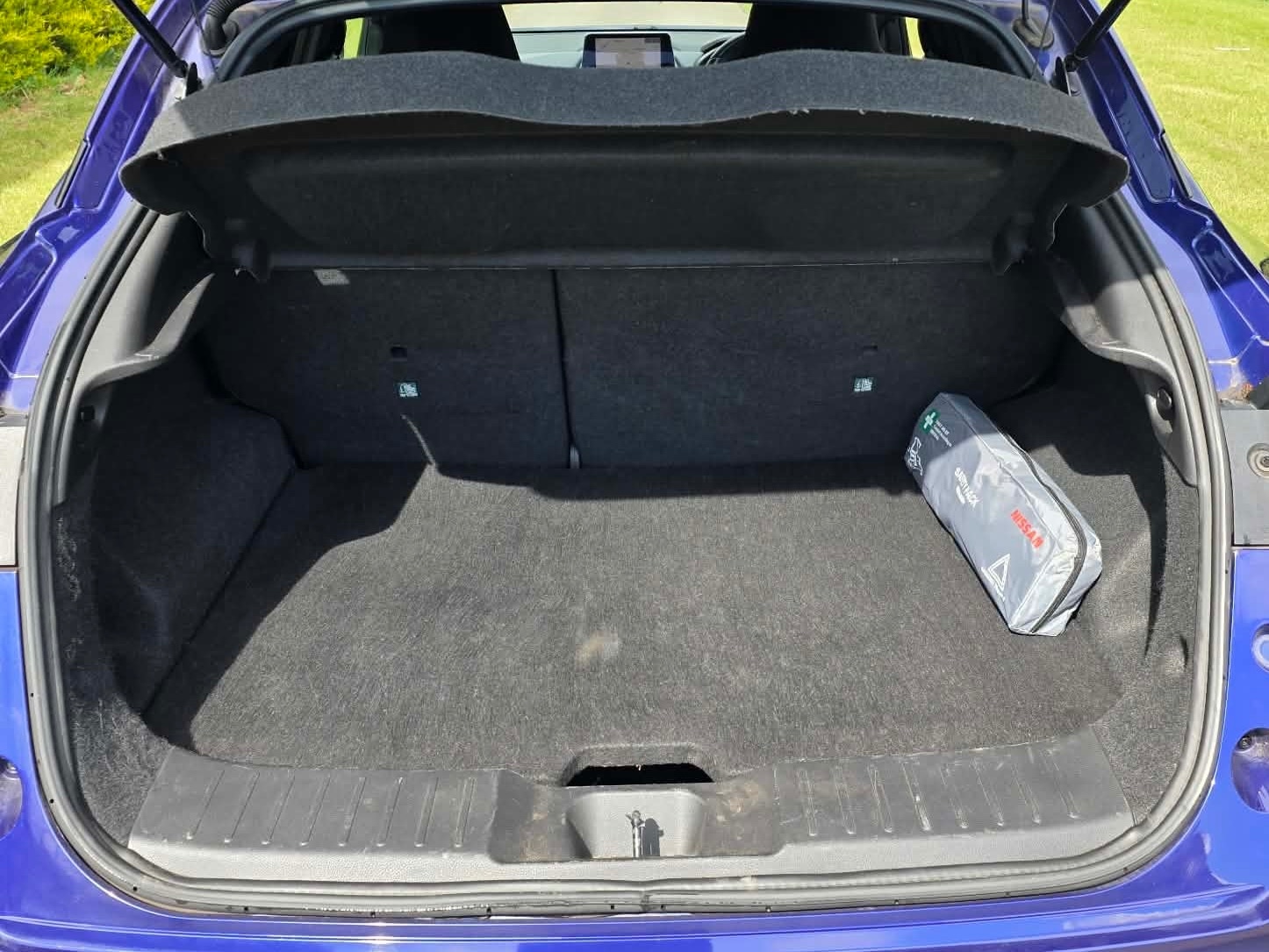 Nissan Juke 1.0 DiG-T N-Connecta 5dr