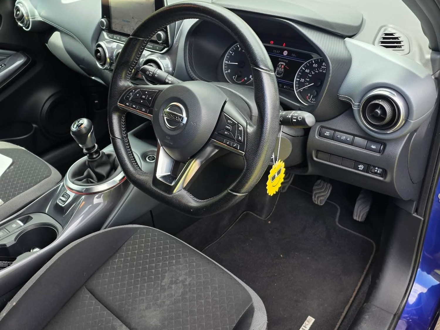 Nissan Juke 1.0 DiG-T N-Connecta 5dr