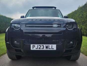 Used Land Rover Defender 2023 for sale - 70251812: Photo