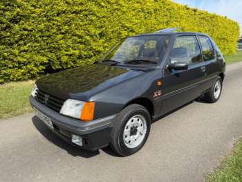 Used Peugeot 205 1989 for sale - 74481103: Photo