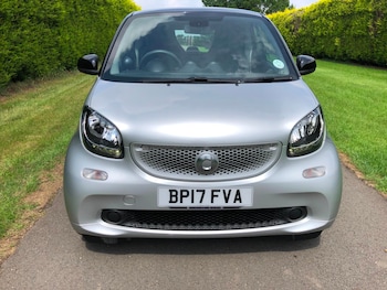Used smart fortwo 2017 for sale - 56863378: Photo