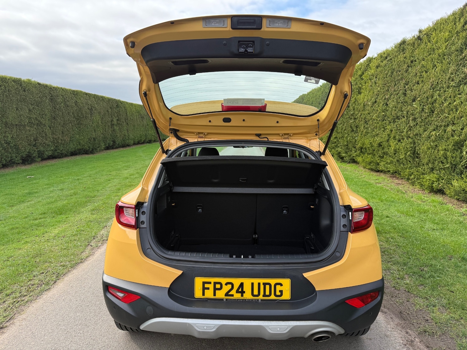 Used Kia Stonic 2024 for sale - 77715021: Photo 10