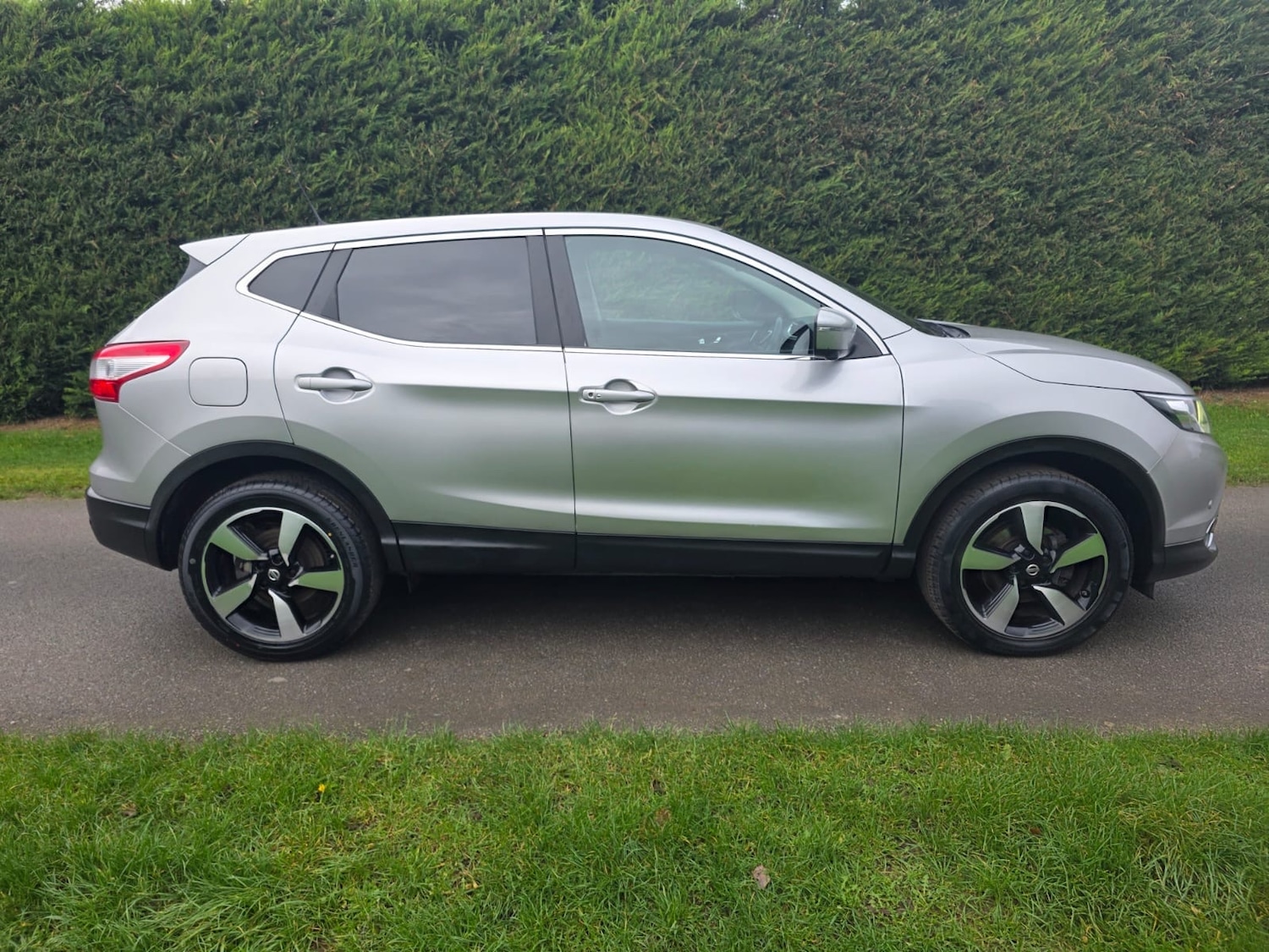 Used Nissan Qashqai 2016 for sale - 76543155: Photo 5