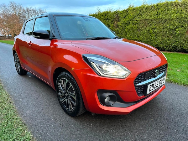 Used Suzuki Swift 2022 for sale - 69427203: Photo 1