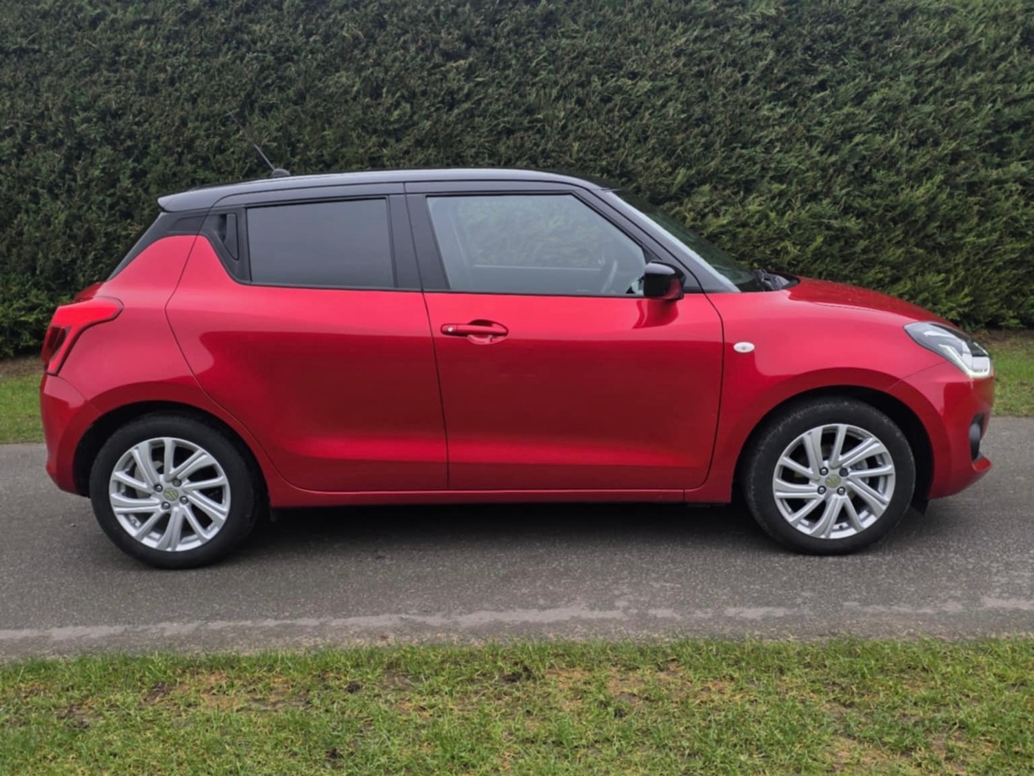 Used Suzuki Swift 2024 for sale - 77033074: Photo 6