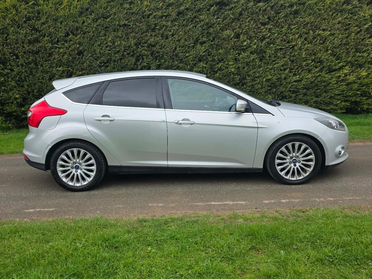 Used Ford Focus 2011 for sale - 78040210: Photo 5