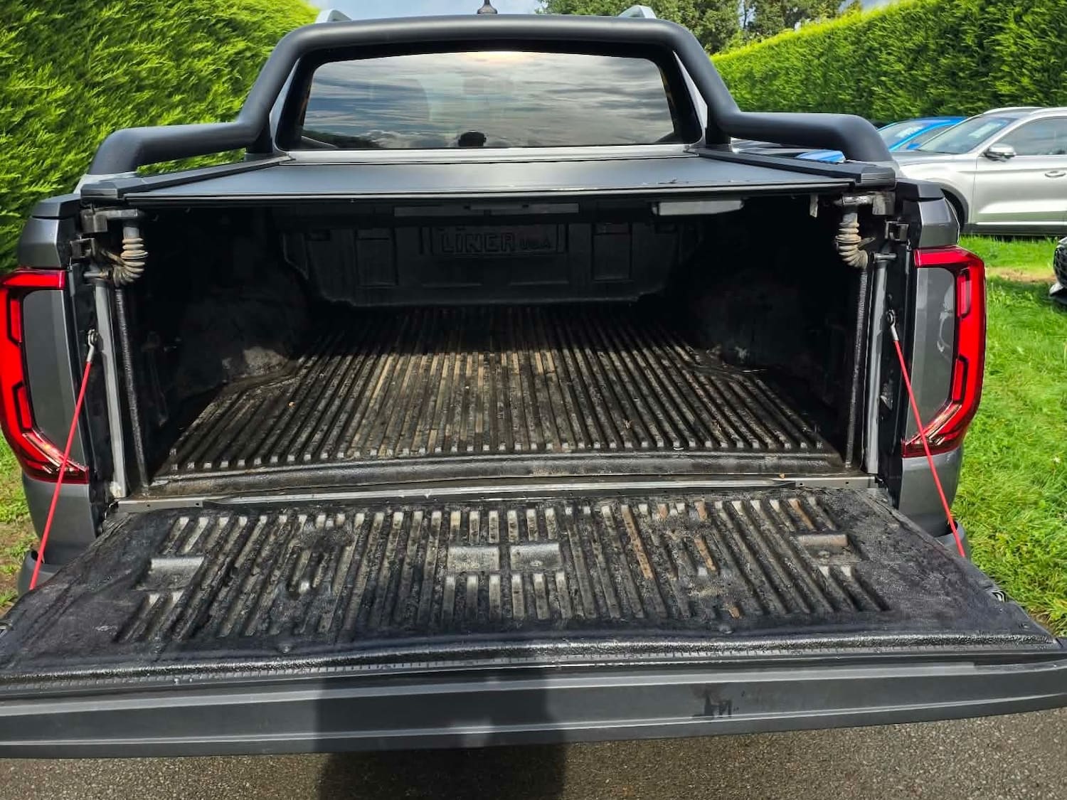 Volkswagen Amarok D/Cab Pick Up PanAmericana 3.0 V6 TDI 240 4M Auto