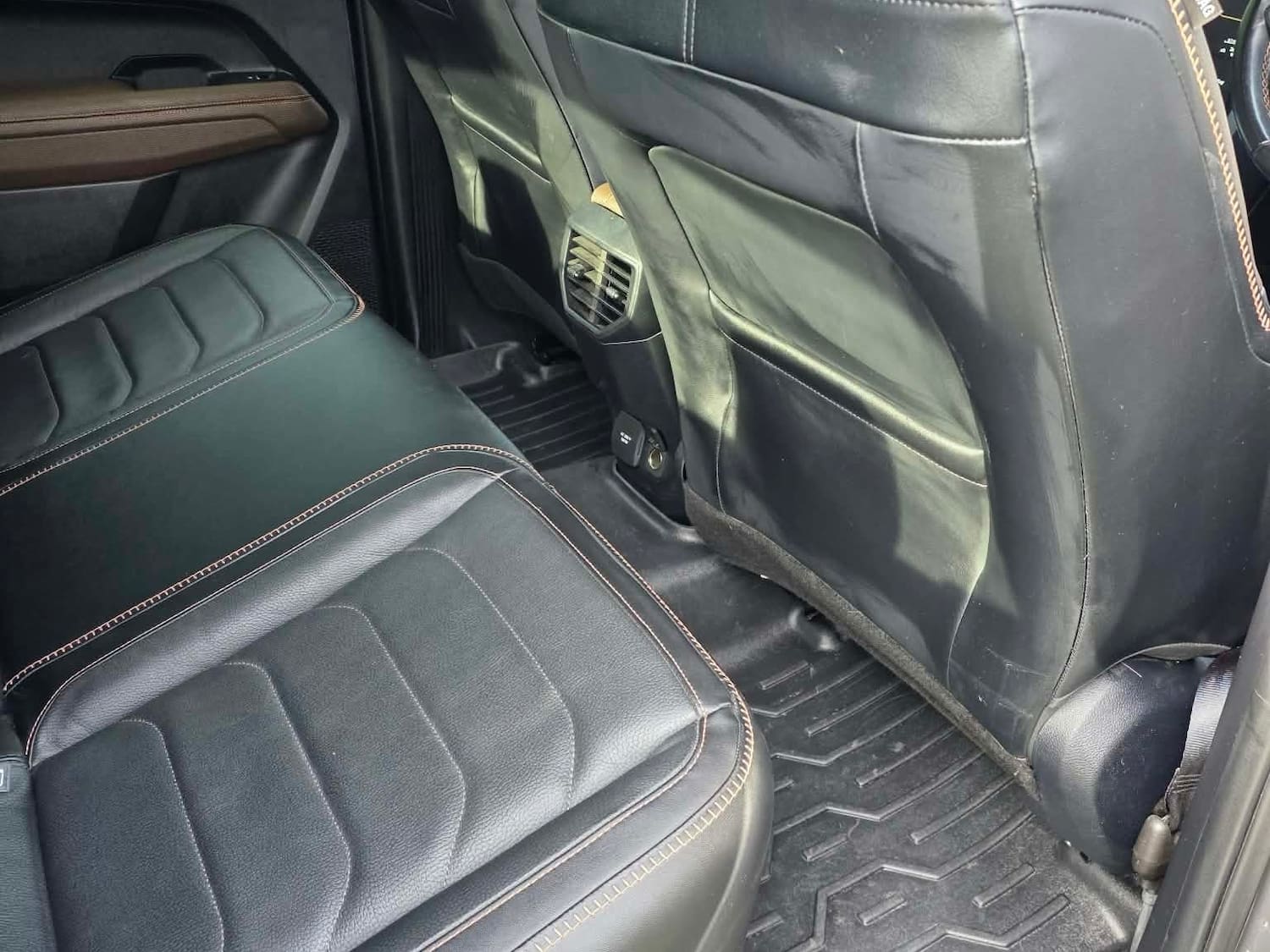 Volkswagen Amarok D/Cab Pick Up PanAmericana 3.0 V6 TDI 240 4M Auto