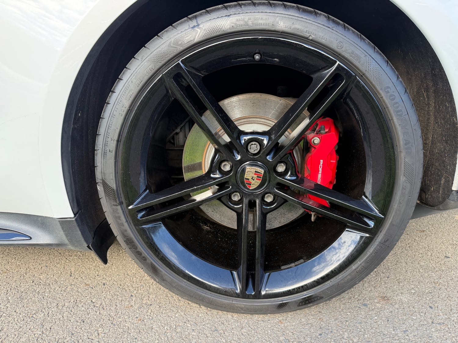 Porsche Taycan 420kW 4S 93kWh 4dr Auto