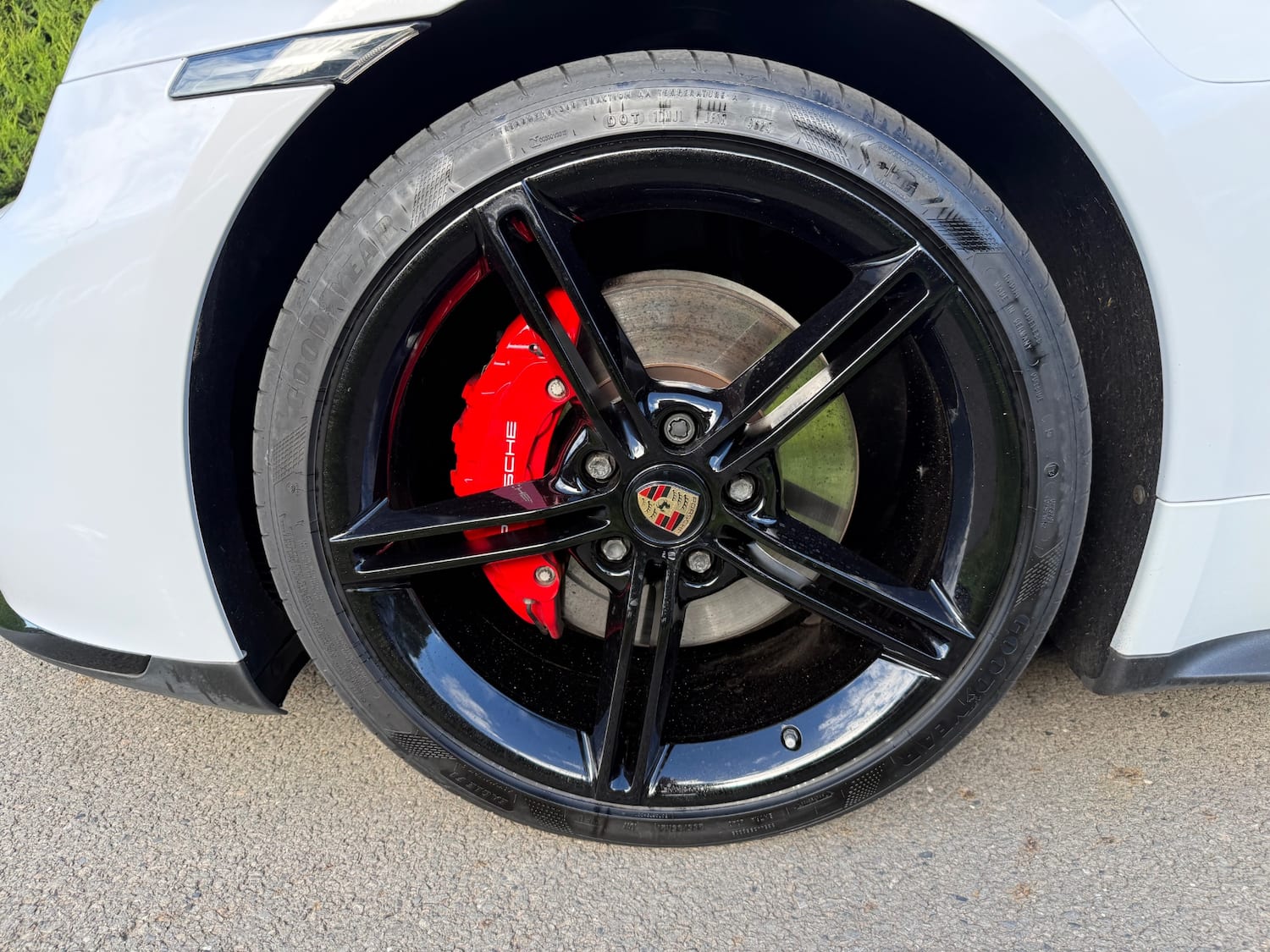 Porsche Taycan 420kW 4S 93kWh 4dr Auto