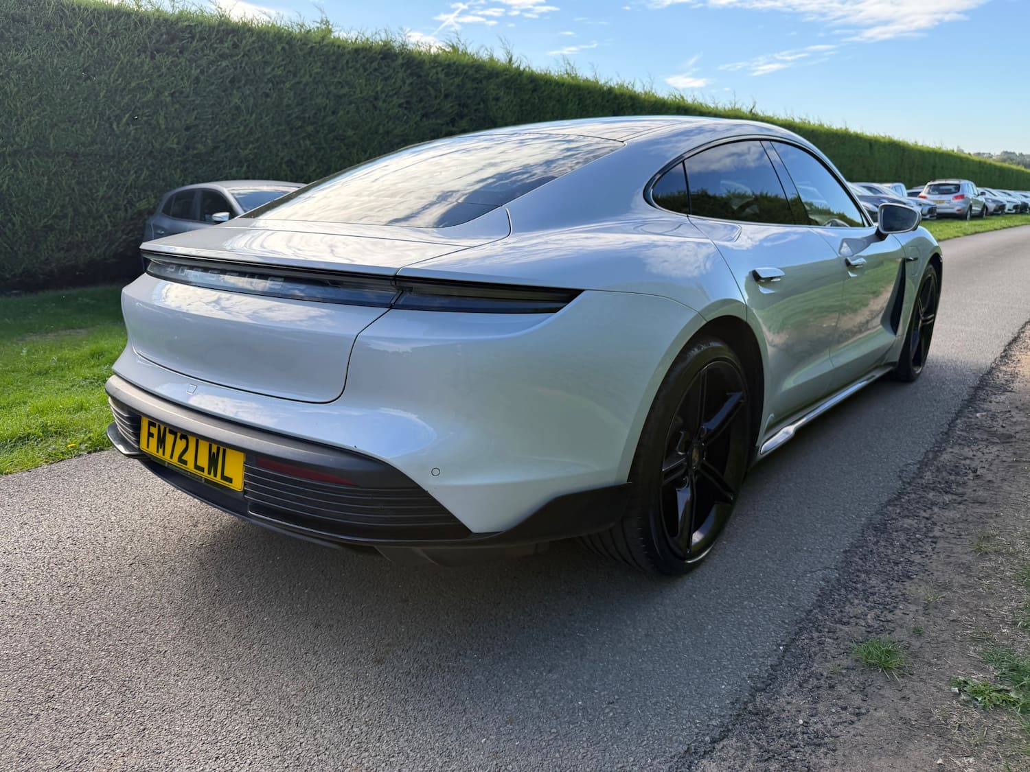 Porsche Taycan 420kW 4S 93kWh 4dr Auto