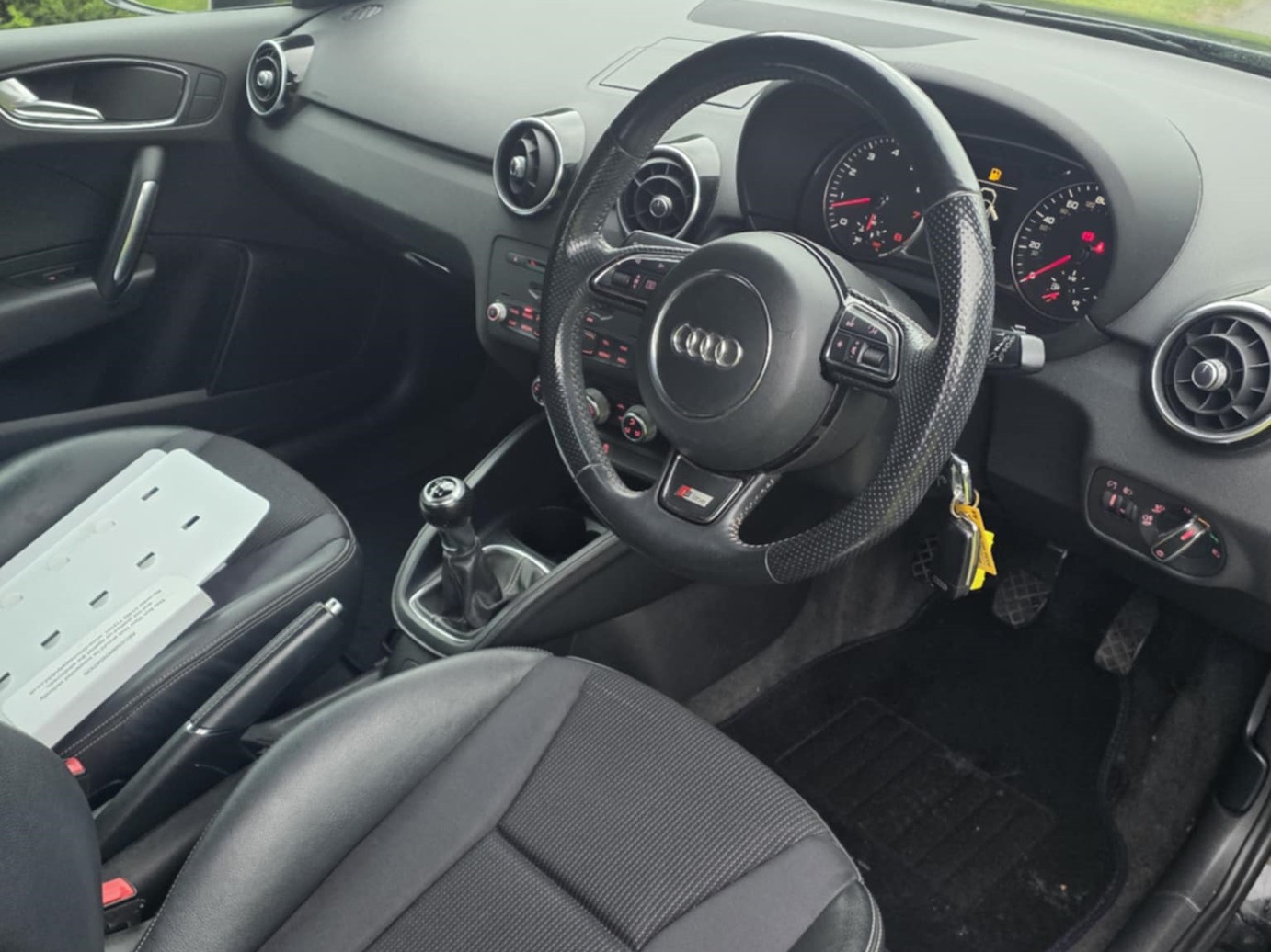 Used Audi A1 2012 for sale - 76958852: Photo 14