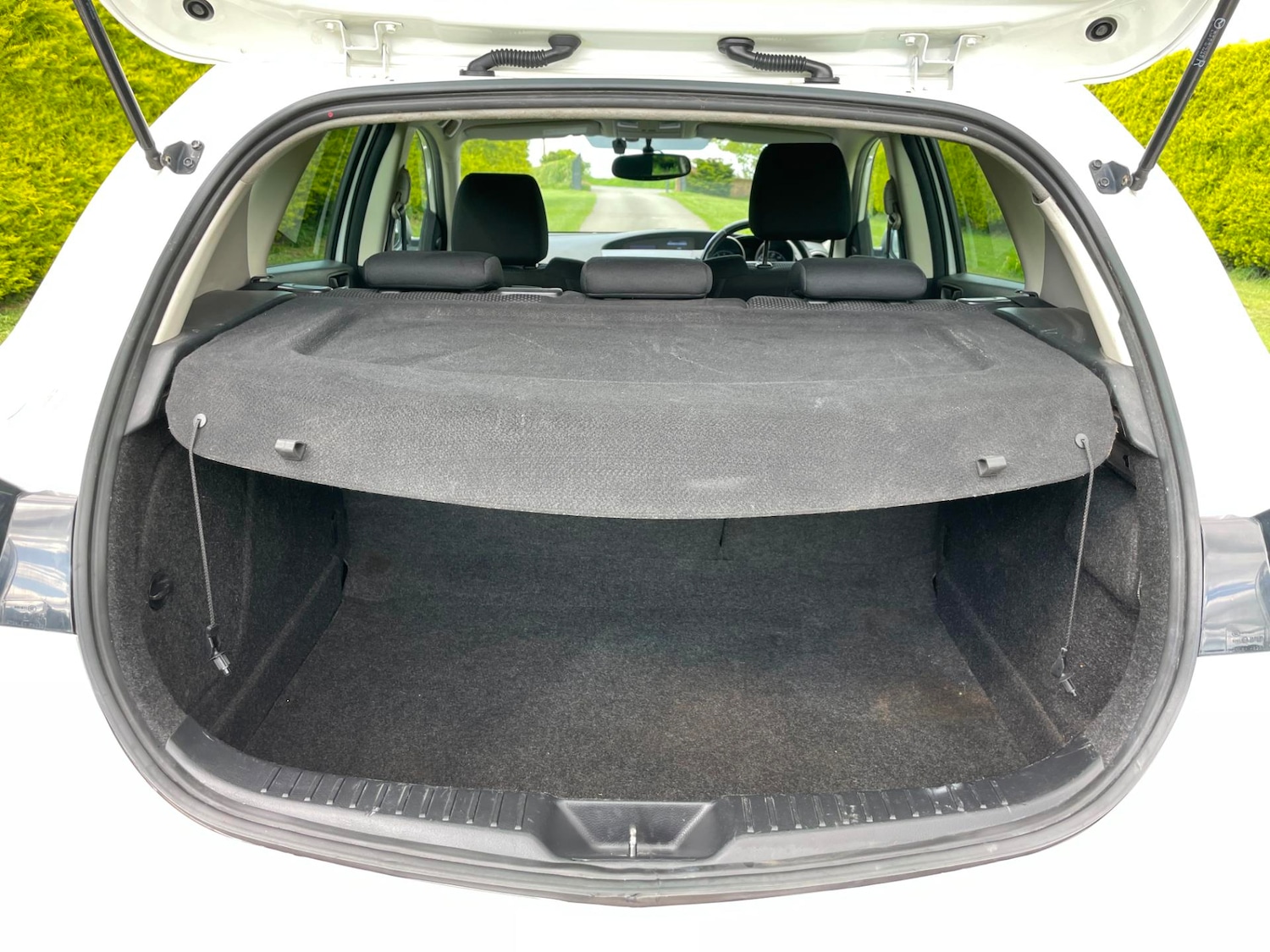 Used Mazda Mazda3 2013 for sale - 55317776: Photo 12