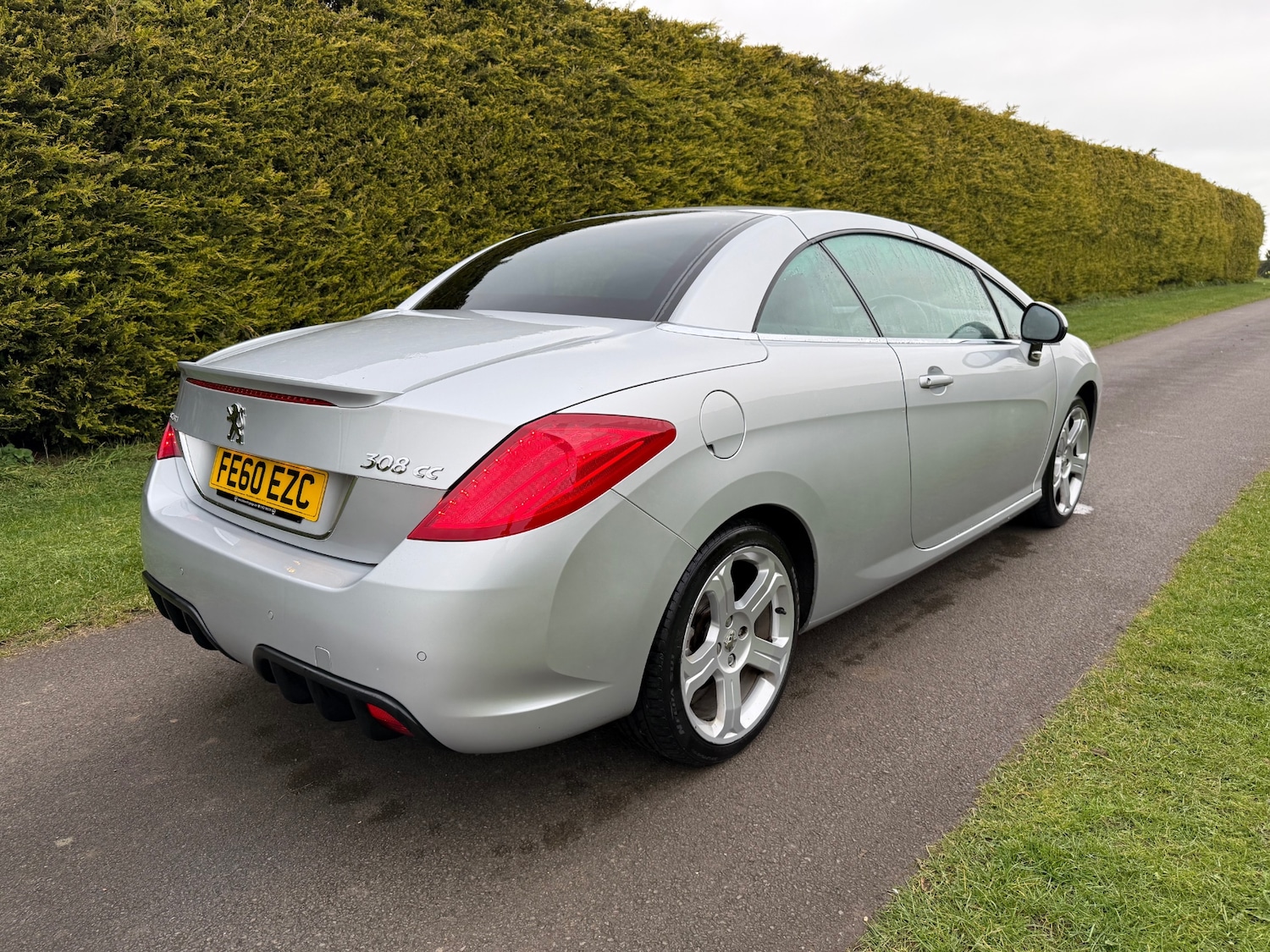 Used Peugeot 308 2010 for sale - 74139894: Photo 10