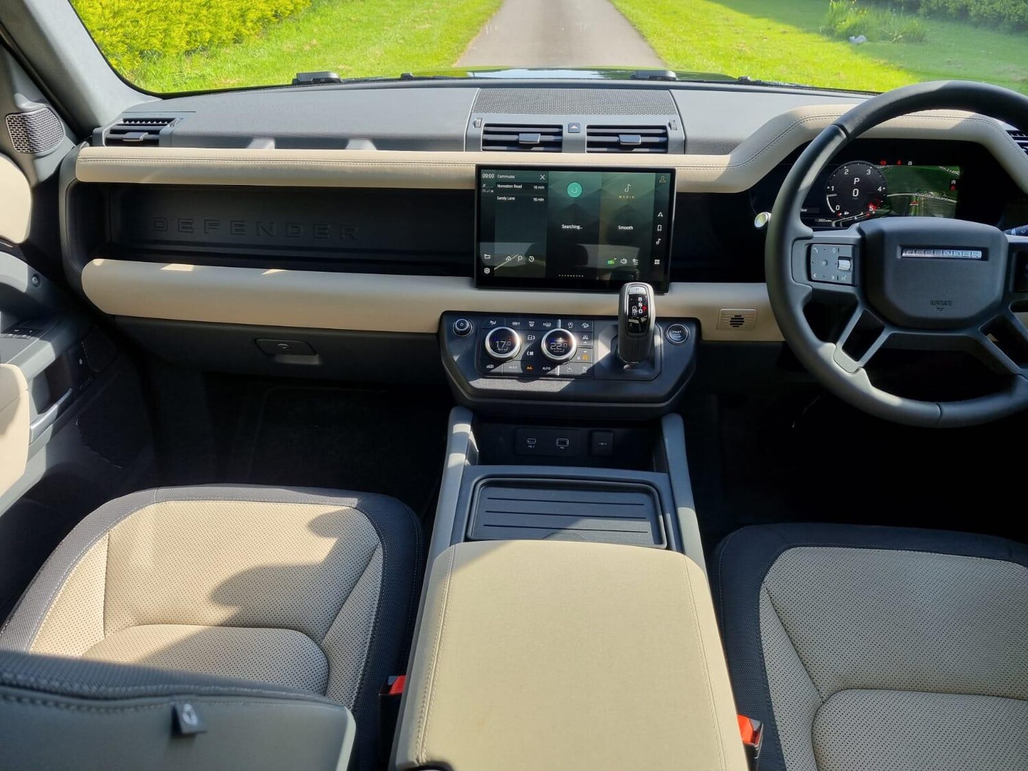Used Land Rover Defender 2023 for sale - 67383294: Photo 17