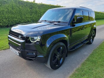 Used Land Rover Defender 2023 for sale - 67383294: Photo 4