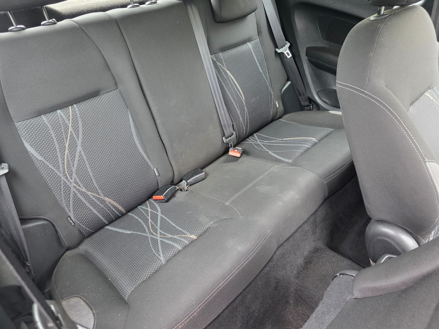 Used Peugeot 208 2015 for sale - 78180126: Photo 13